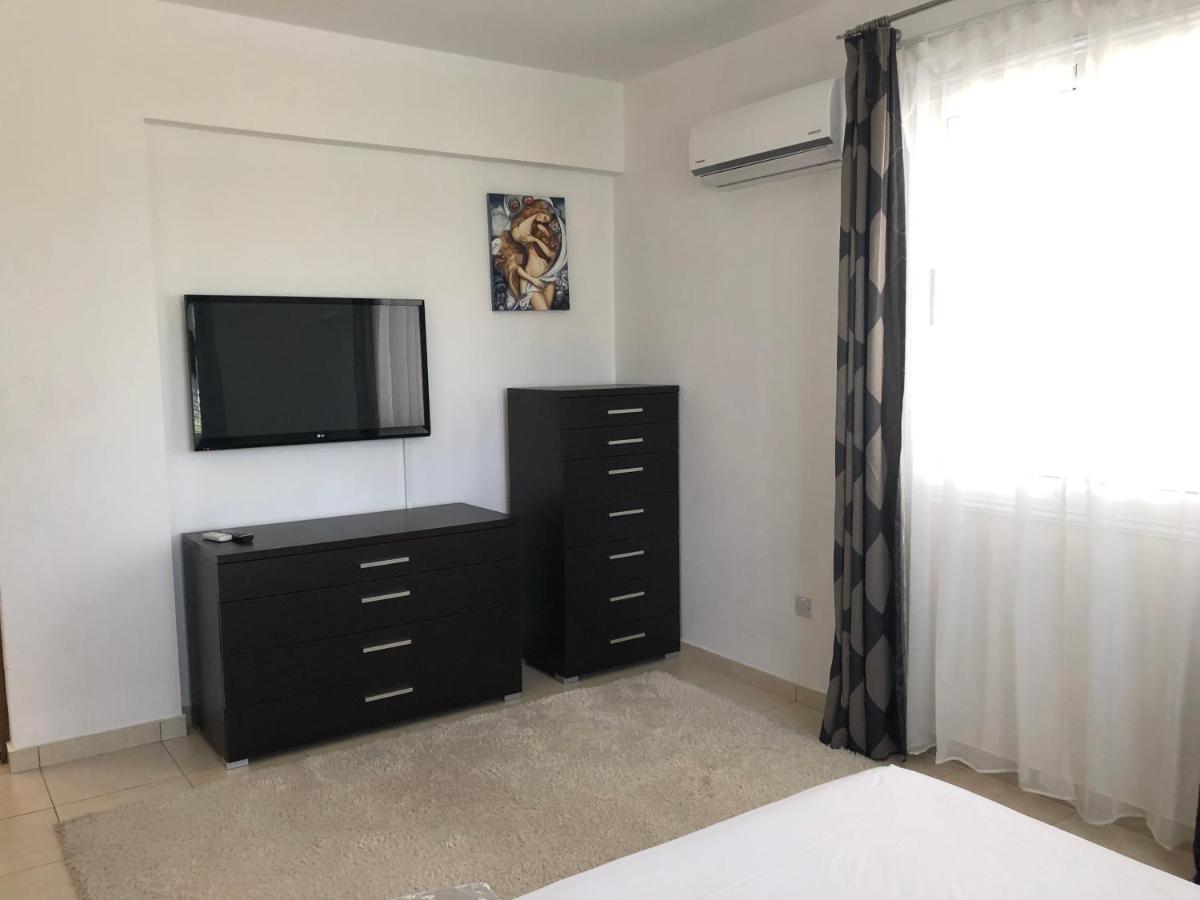 Villa Andy-350 M From The Beach Larnaca Zewnętrze zdjęcie